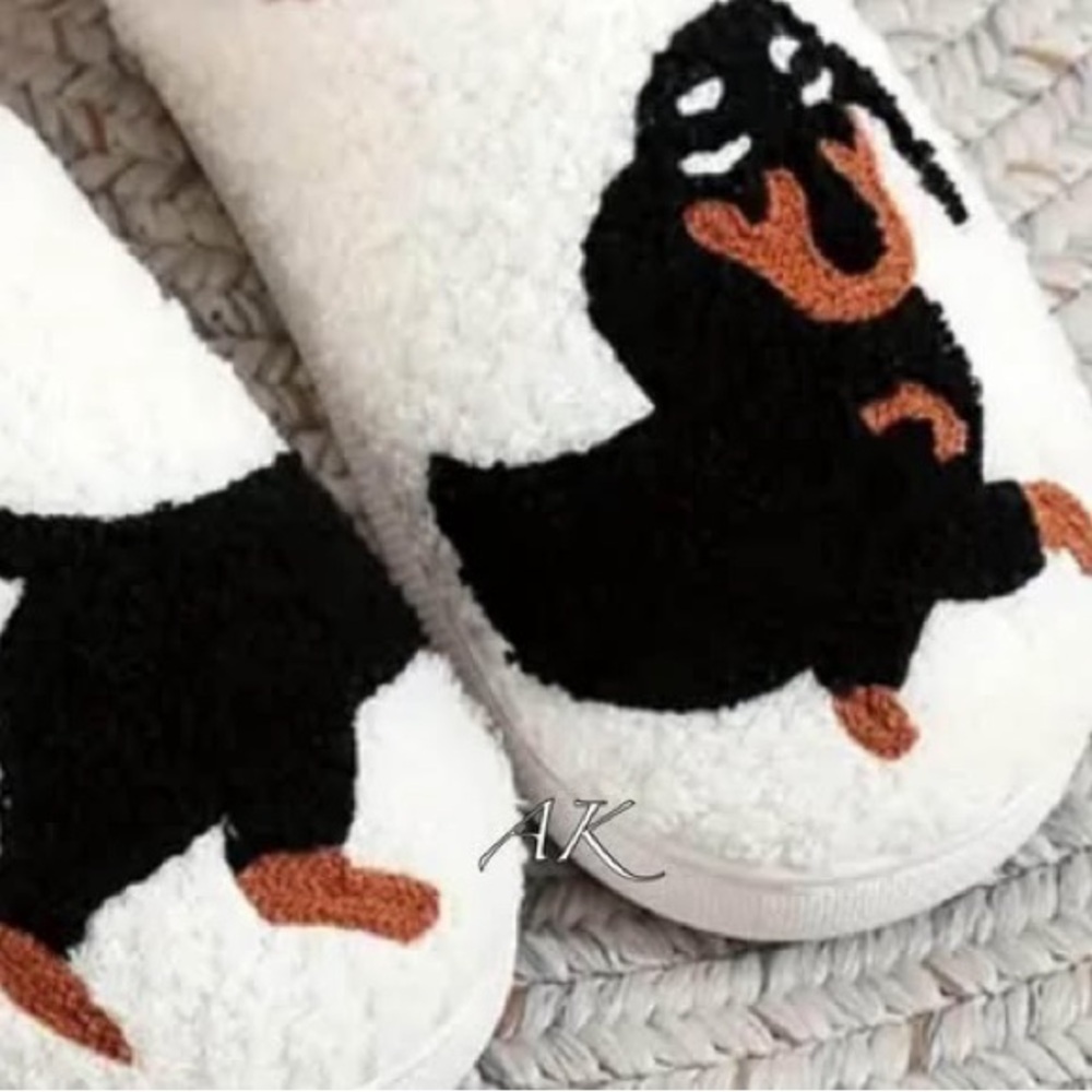 Dachshund Slippers 🐾 Doxie Wiener